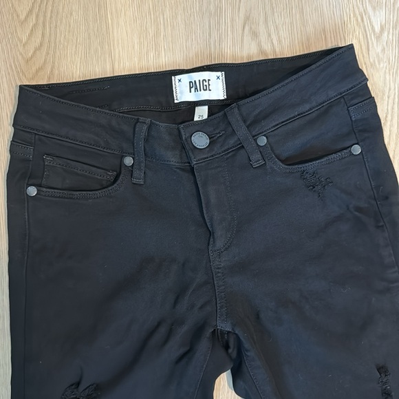 Distressed Black Paige Jeggings - size 25 - Picture 3 of 7